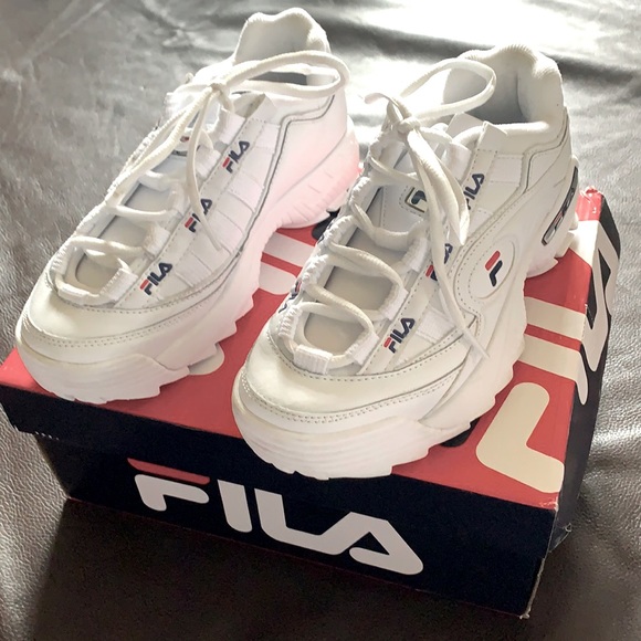 FILA - Picture 1 of 2